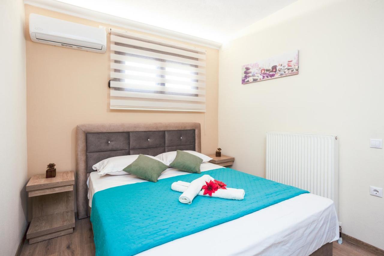 Twinstars Apartment With Courtyard And View Kalyves Polygyrou Dış mekan fotoğraf